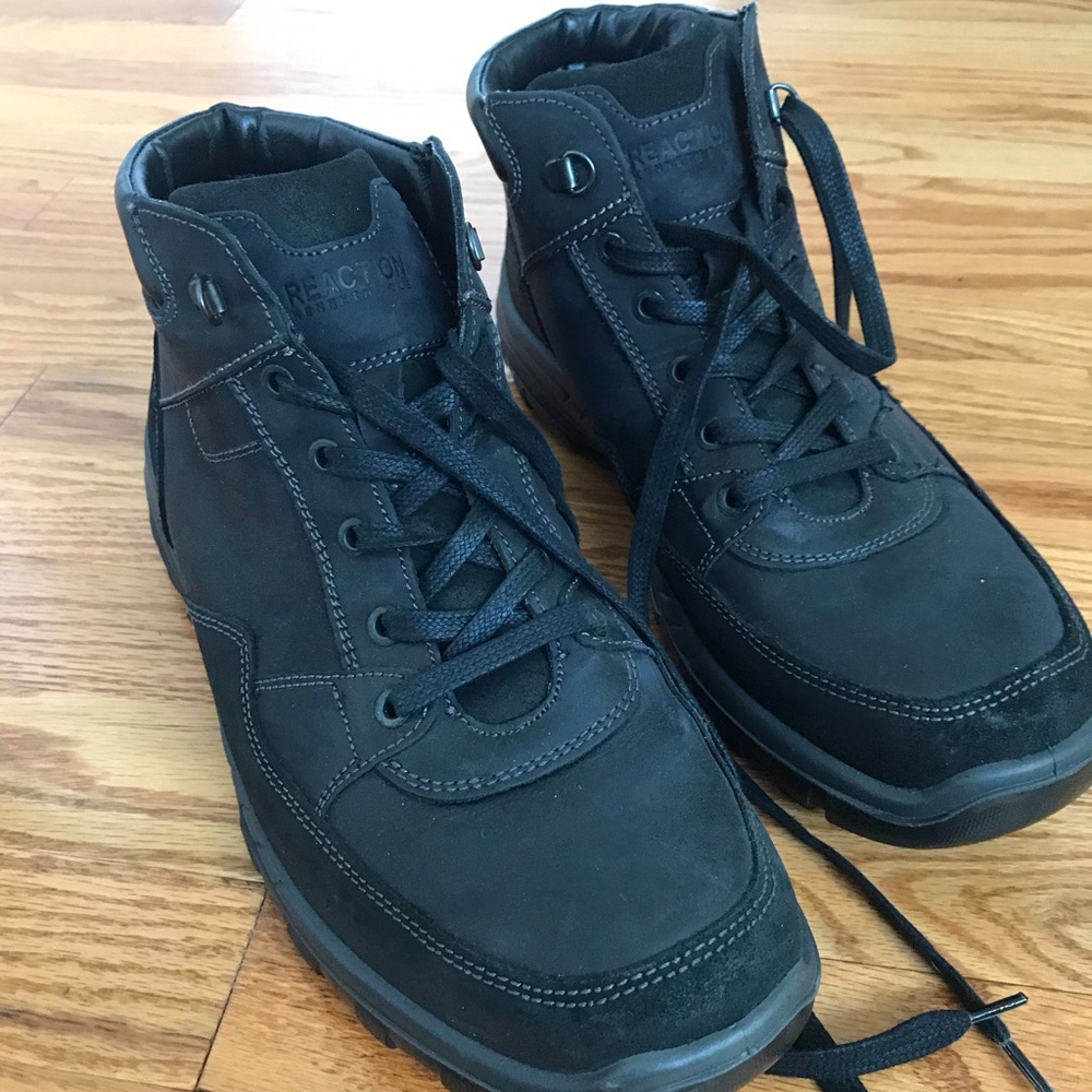 Kenneth Cole Men’s Winter shoes size 12